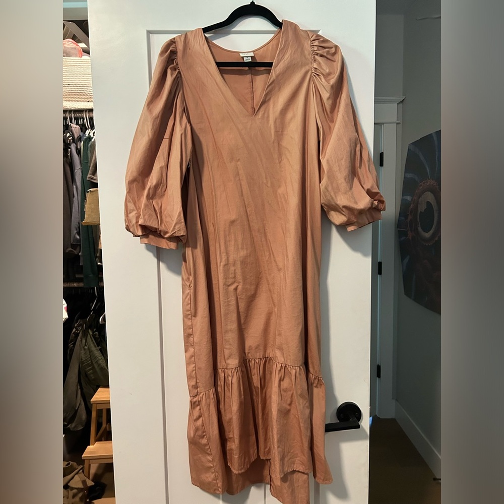 Blush universal thread dress